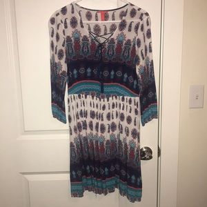 Cute Chelsea and Violet dress. size large.